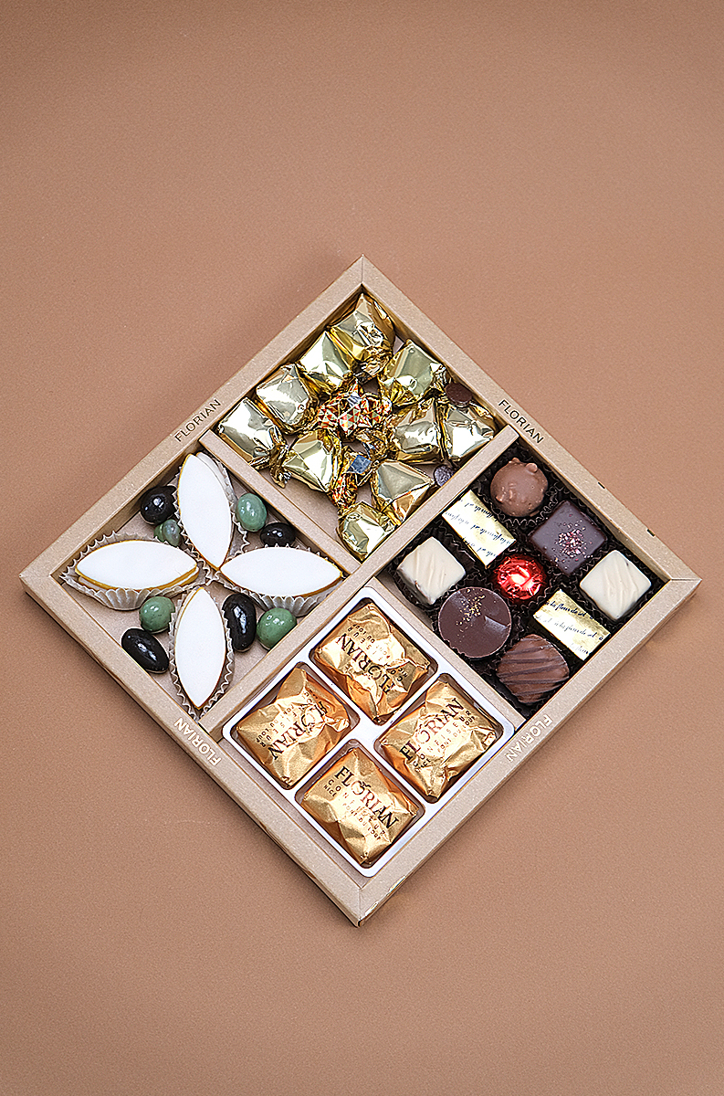 Coffret de marrons glacés, truffes et chocolats - Coffret traditionnel de Noël